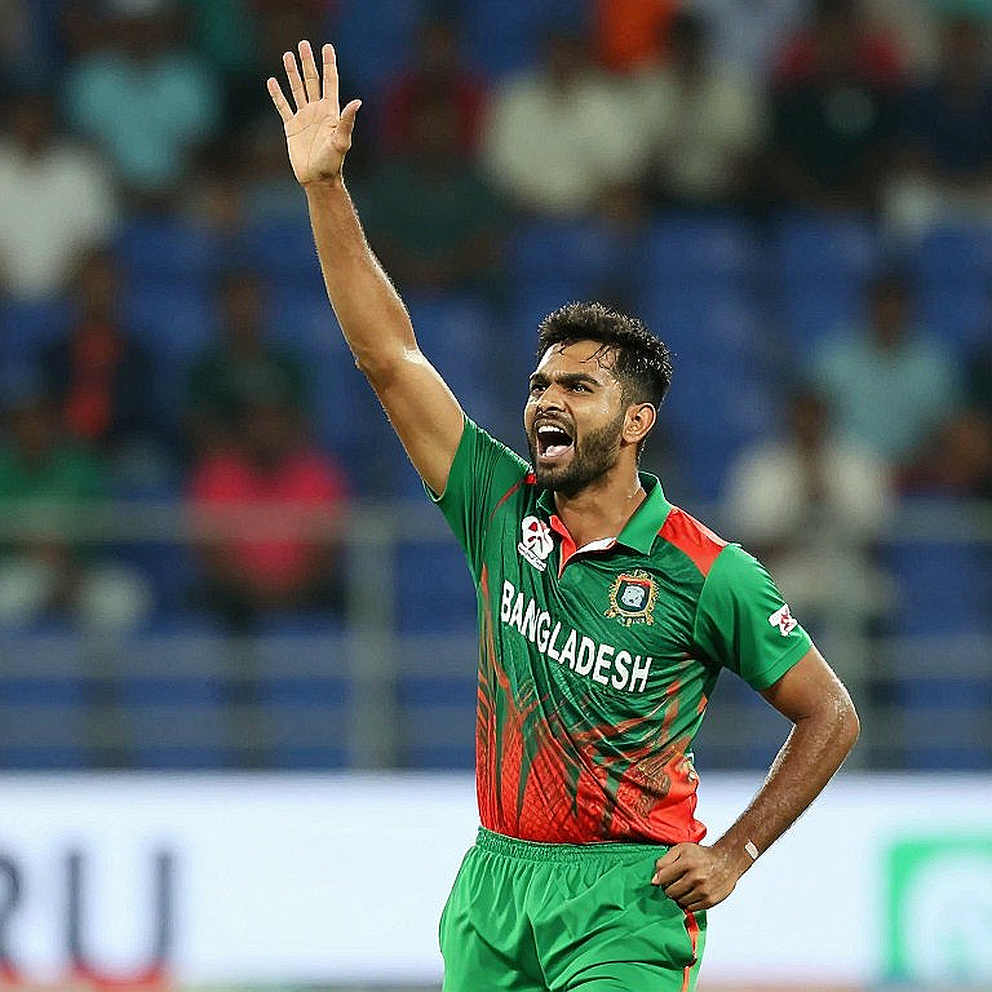 ৬/৪০-এর বাইরে আসল হিসাব: আরাফাত মিনহাসের দাম ঠিক হচ্ছে সেলেকশন স্লটে